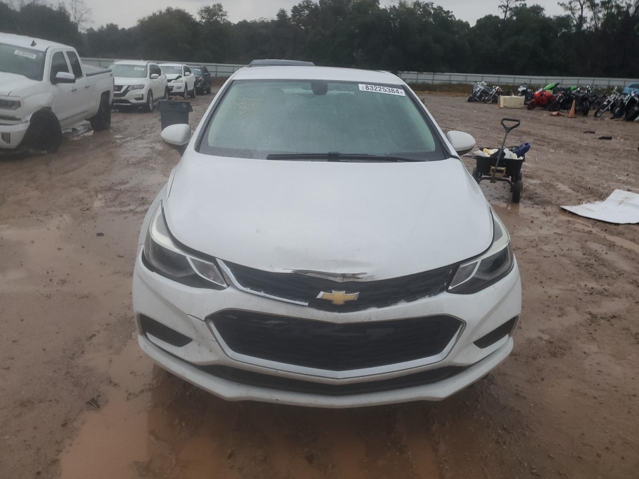 2018 Chevrolet Cruze - Image 5