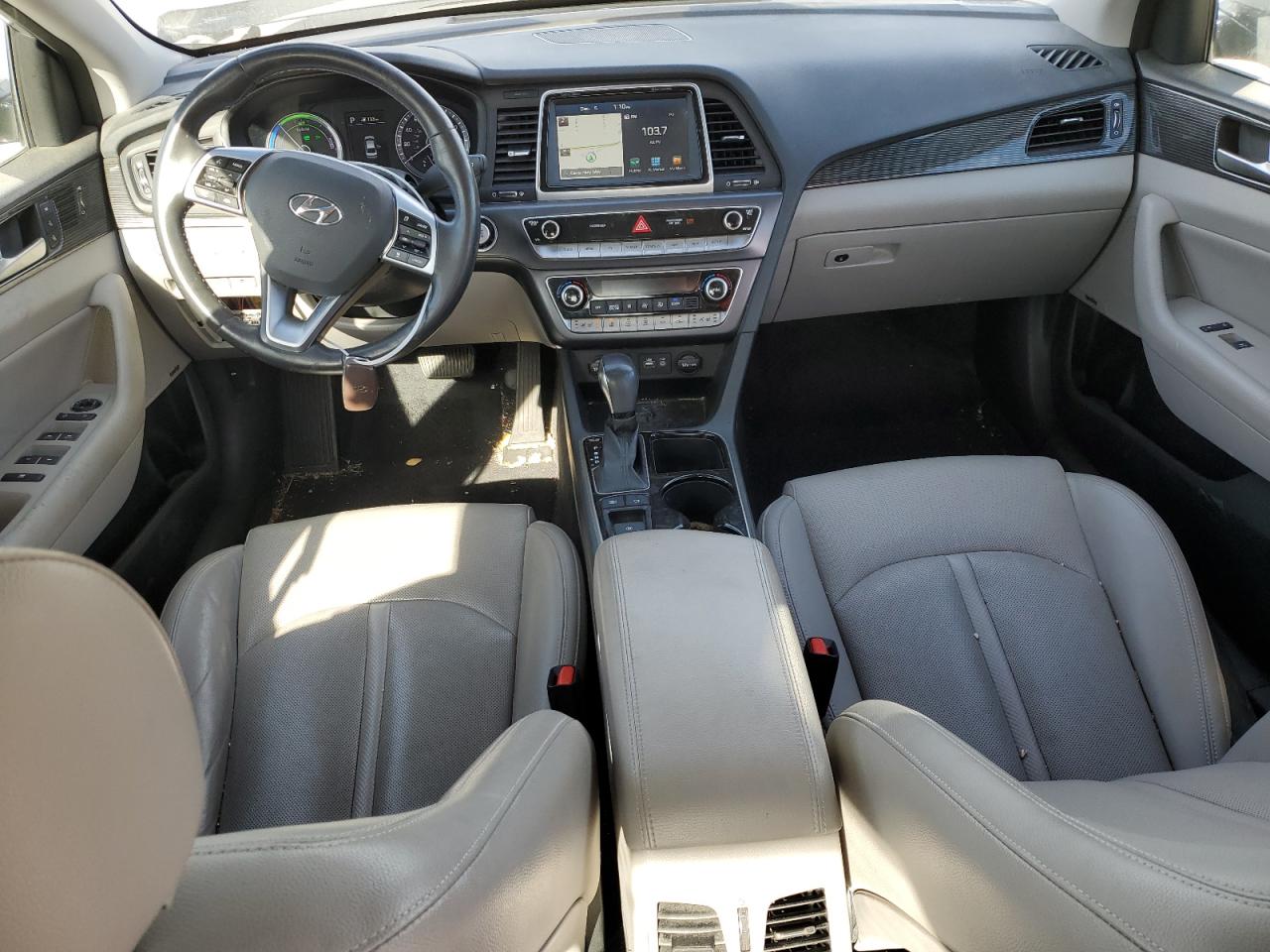 2019 Hyundai Sonata - Image 8