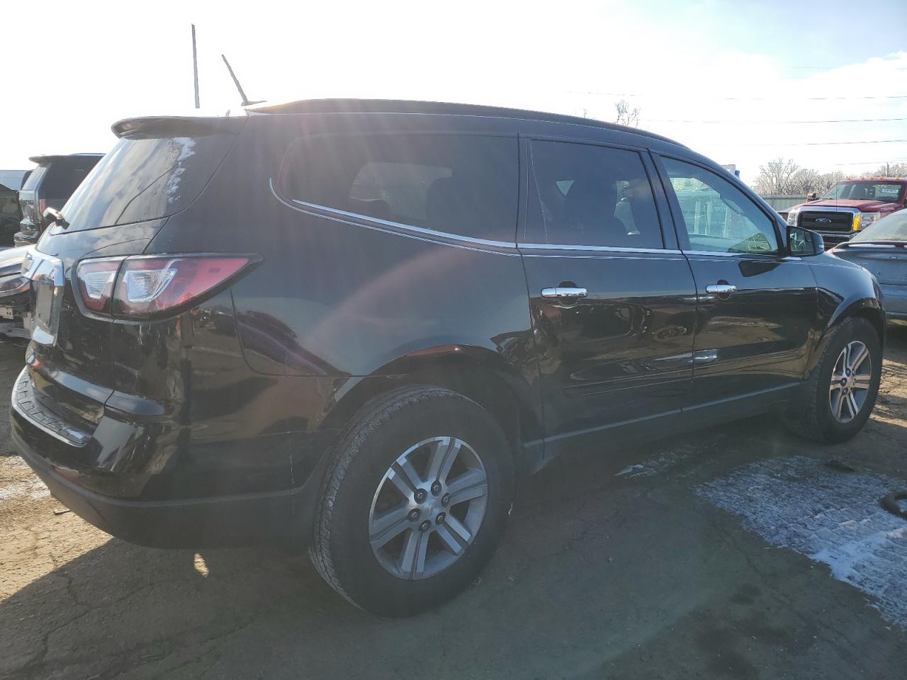 2017 Chevrolet Traverse - Image 3