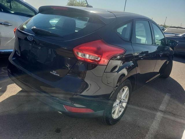 Hatchbacks FORD FOCUS 2016 Czarny