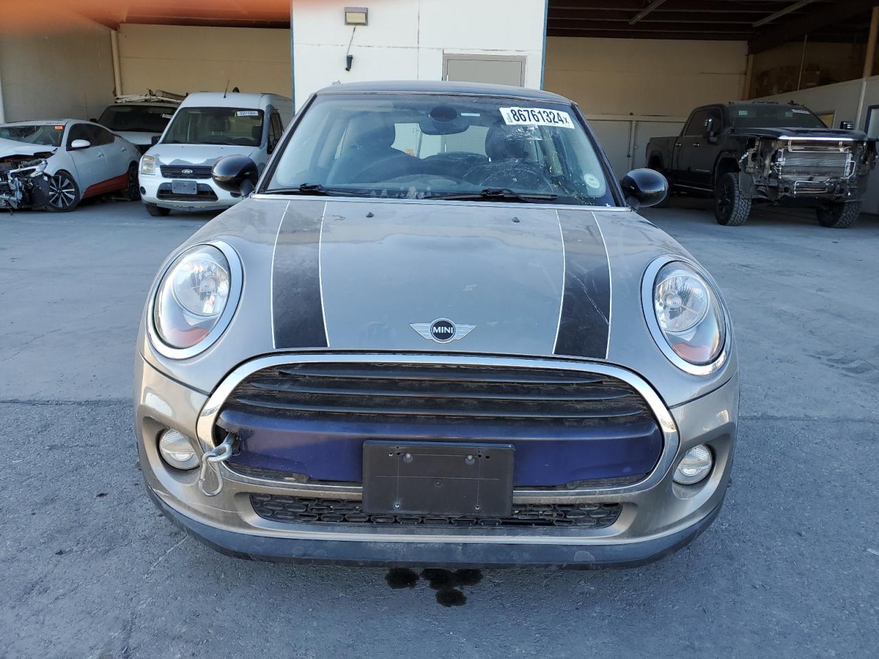 VIN WMWXP5C59J2D71856 2018 MINI COOPER no.5