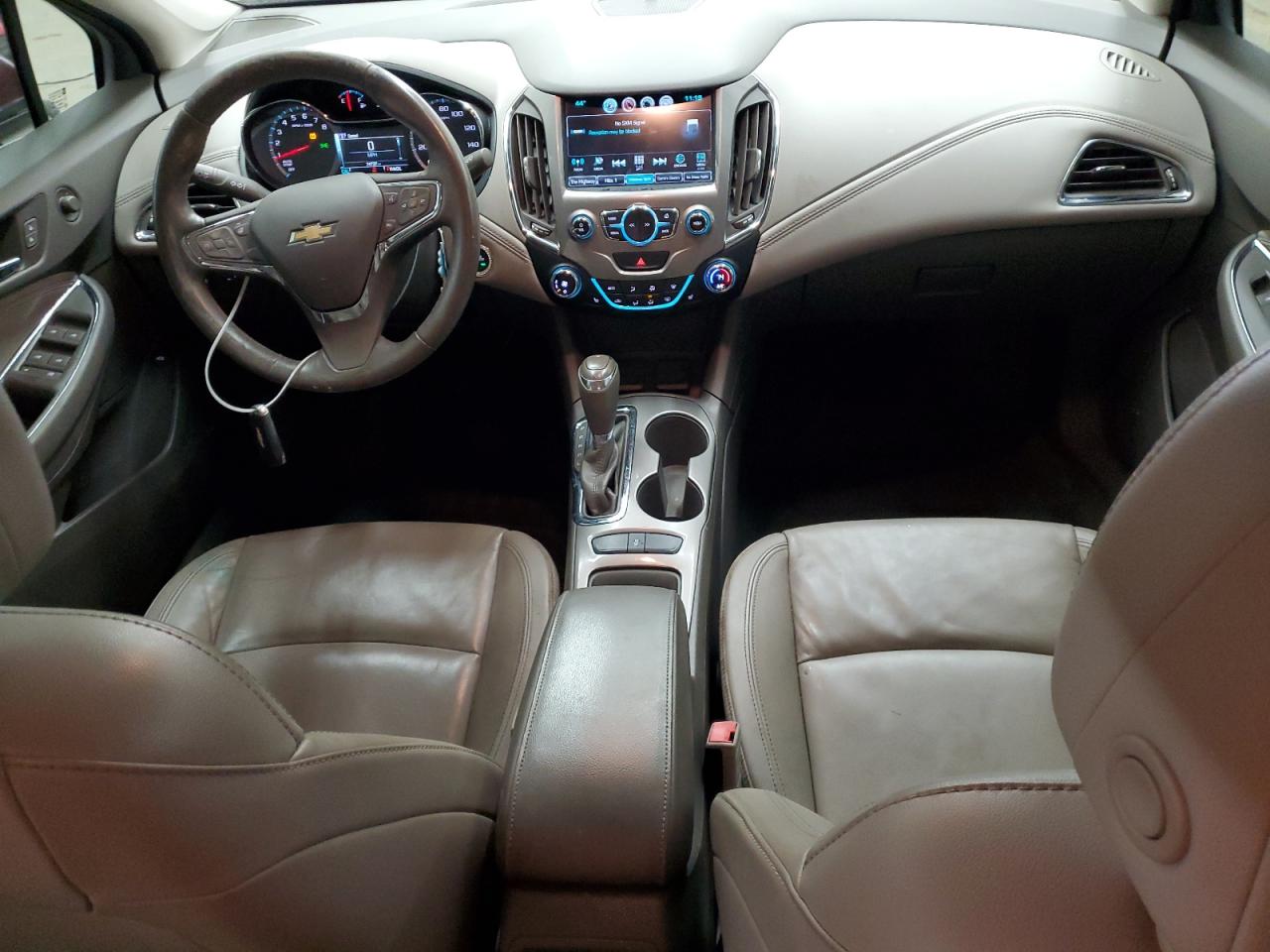 2017 Chevrolet Cruze - Image 8