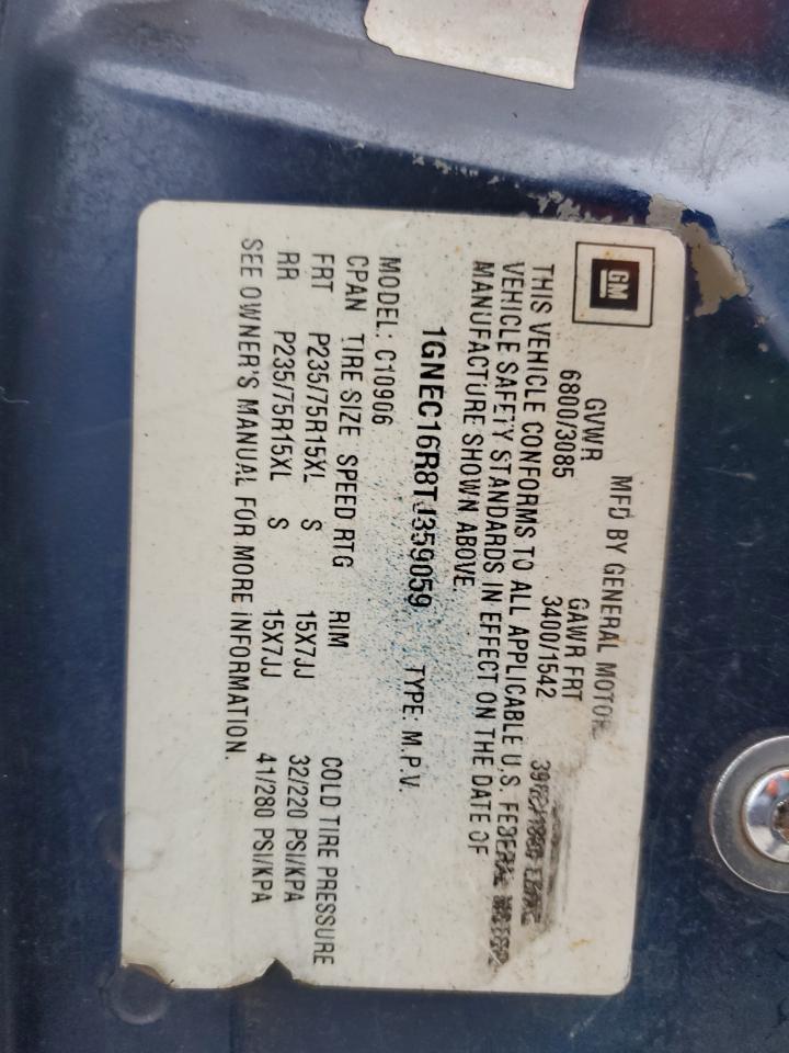 1996 Chevrolet Suburban - Image 13