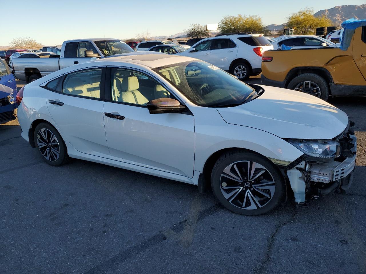 2017 Honda Civic - Image 4