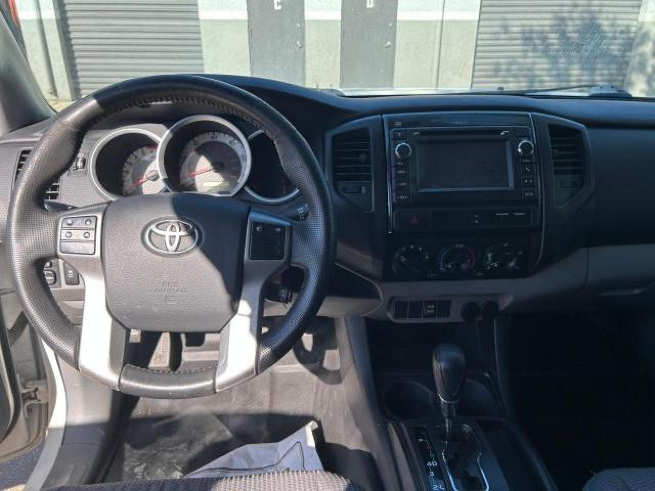 2013 Toyota Tacoma - Image 9