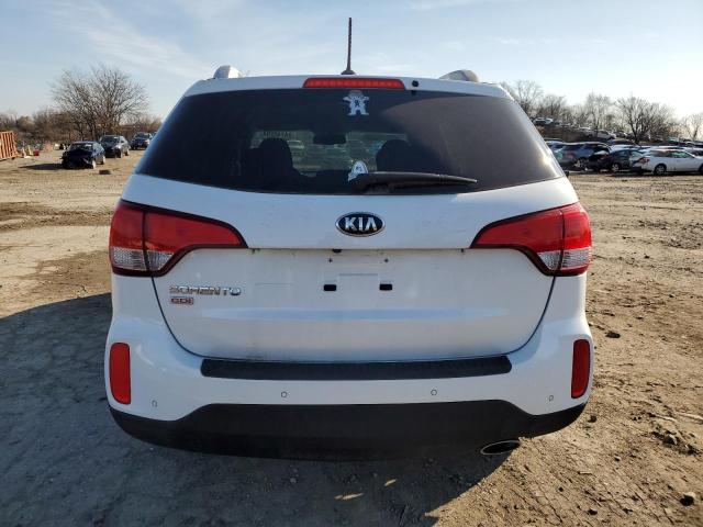  KIA SORENTO 2015 Белы