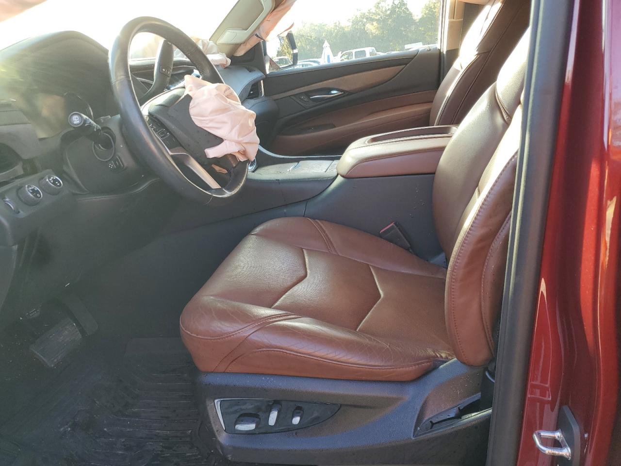 2019 Cadillac Escalade - Image 7