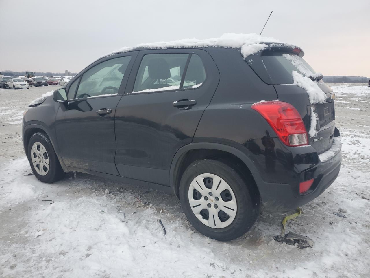 VIN 3GNCJKSB3HL286517 2017 CHEVROLET TRAX no.2