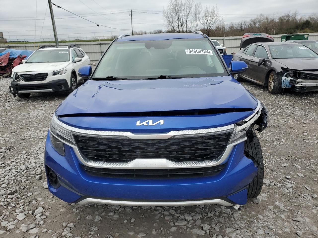 2023 Kia Seltos - Image 5