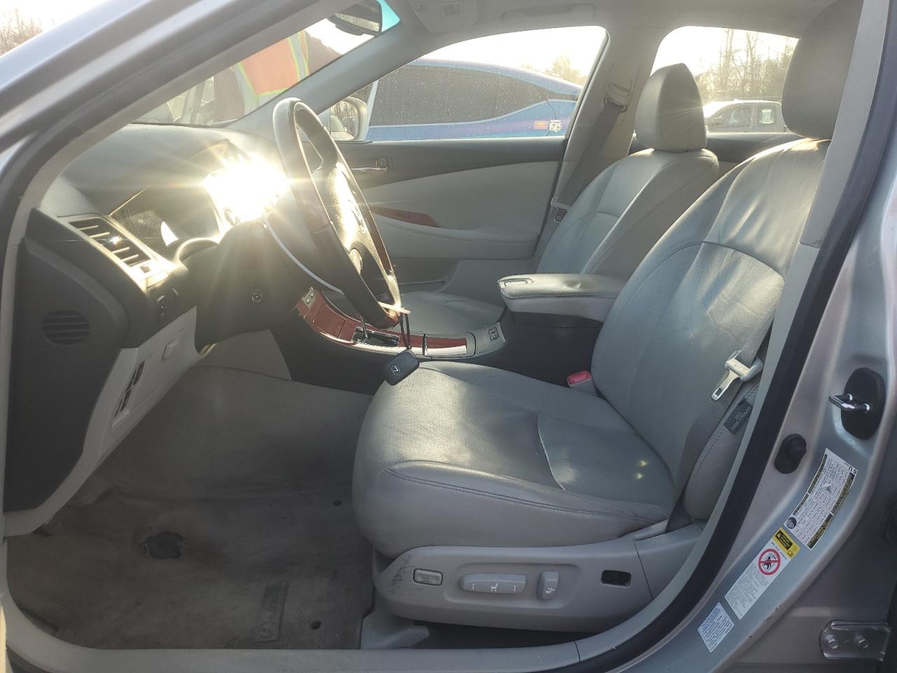 2007 Lexus ES - Image 7