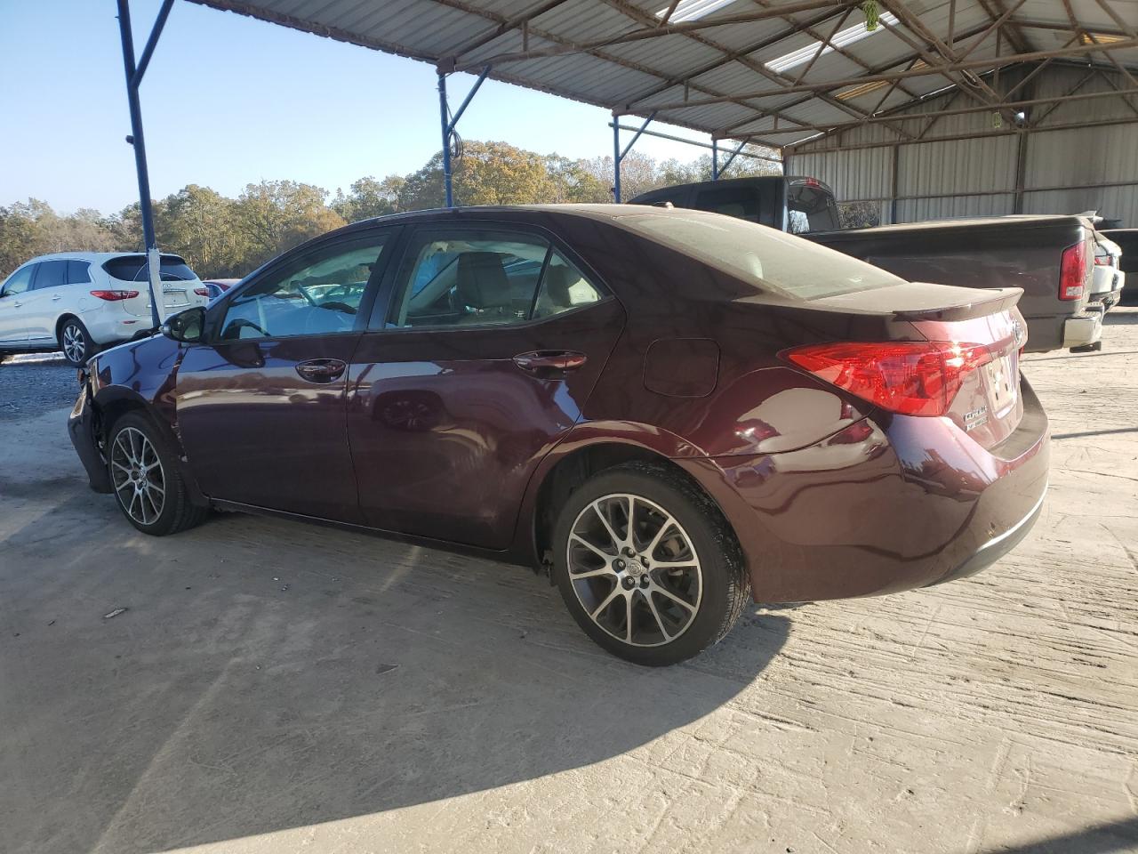 VIN 5YFBURHE8HP625961 2017 TOYOTA COROLLA no.2