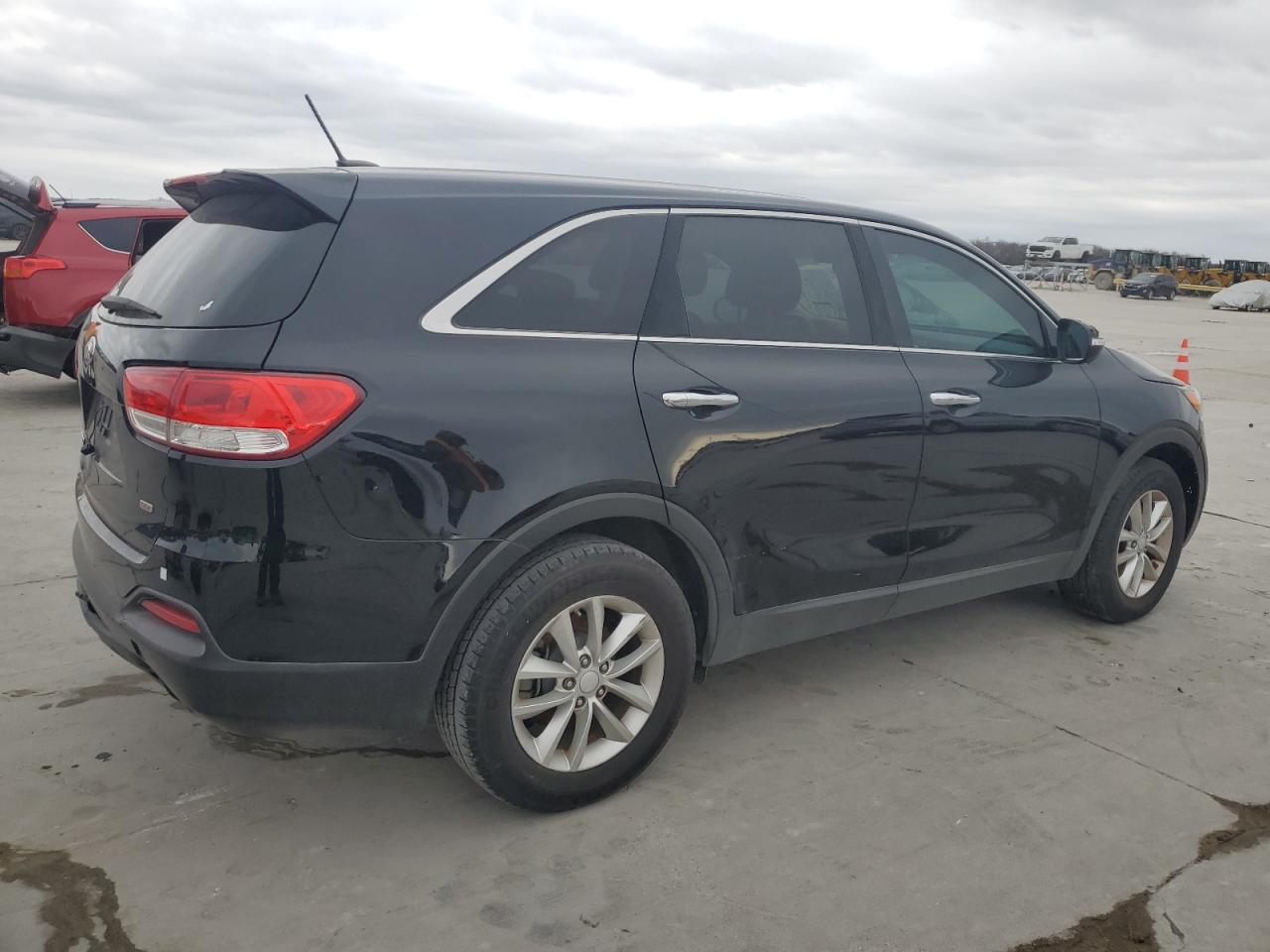 VIN 5XYPG4A38GG149982 2016 KIA SORENTO no.3