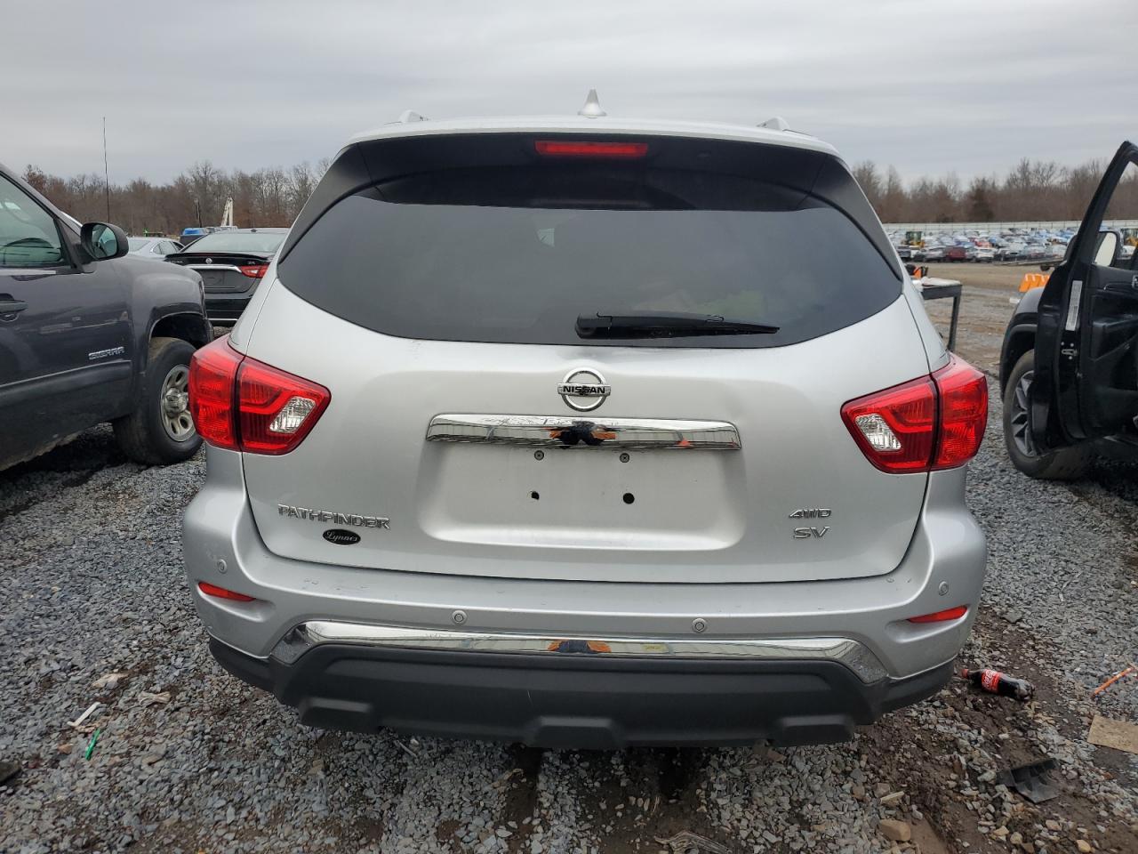 2019 Nissan Pathfinder S VIN: 5N1DR2MM3KC617986 Lot: 84933954