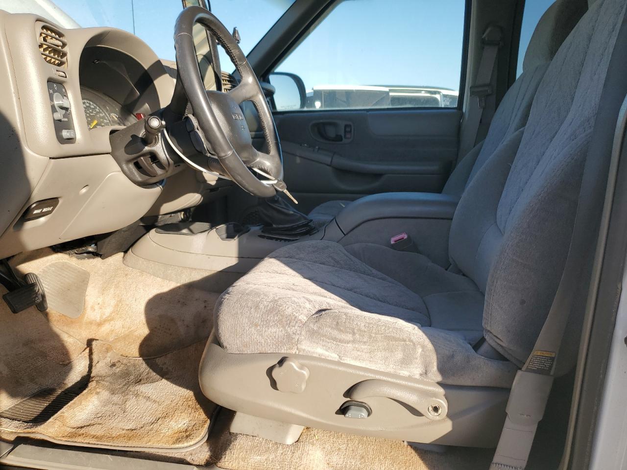 1999 GMC Jimmy VIN: 1GKCS13W5X2552867 Lot: 85595624