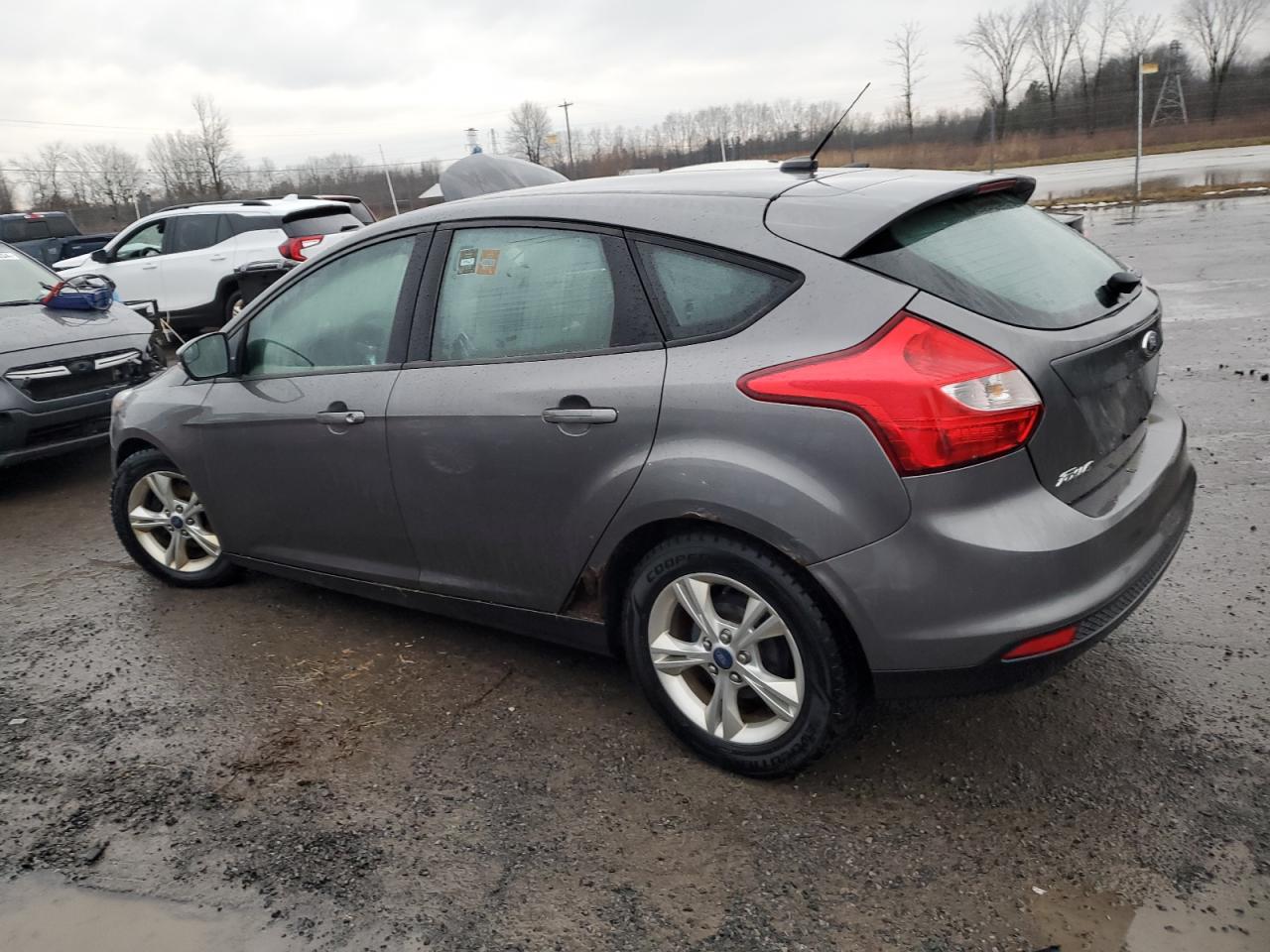 VIN 1FADP3K26DL156163 2013 FORD FOCUS no.2