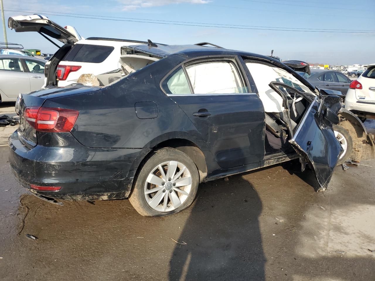 2016 Volkswagen Jetta - Image 3
