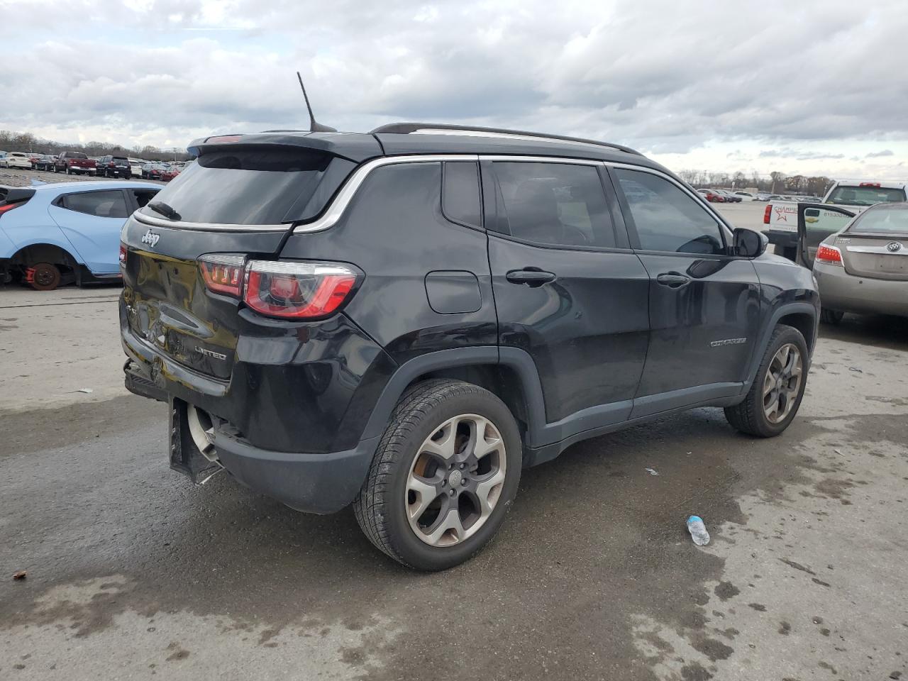 2019 Jeep Compass - Image 3