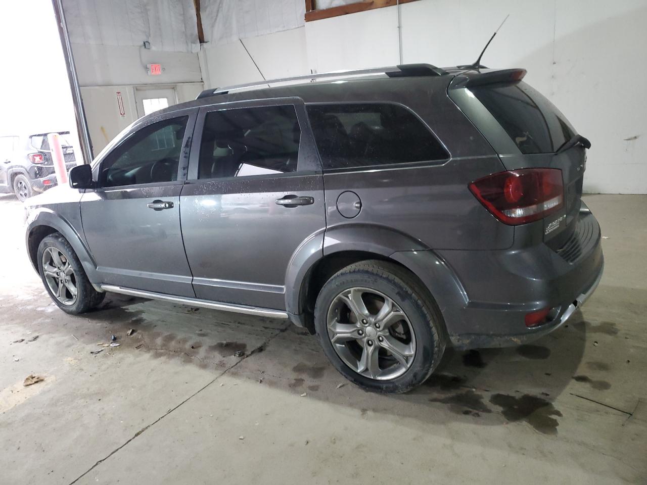 2017 Dodge Journey - Image 2