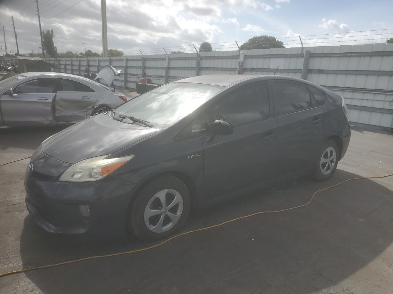 VIN JTDKN3DU9D1624274 2013 TOYOTA PRIUS no.1