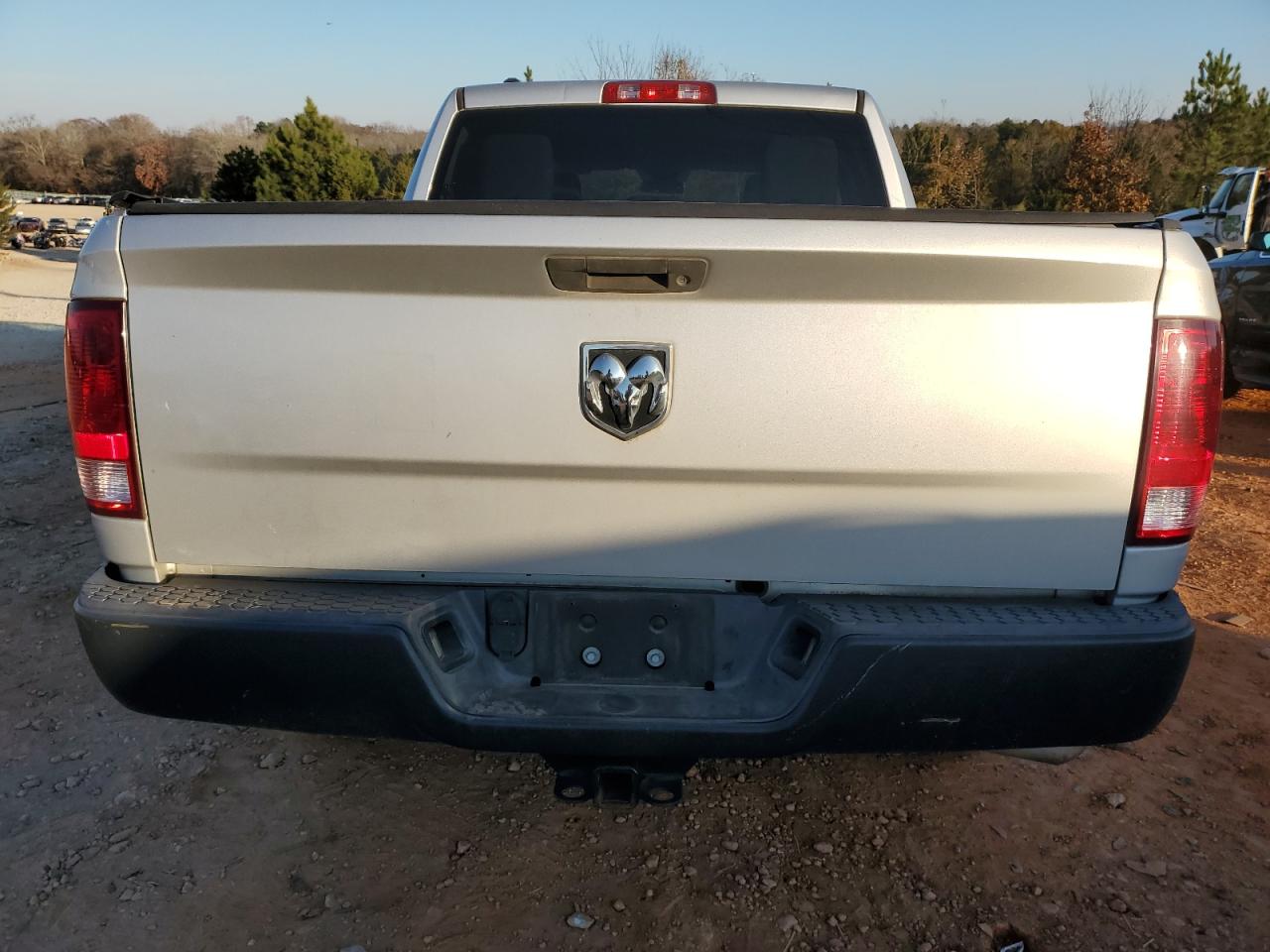 2015 RAM 1500 - Image 6