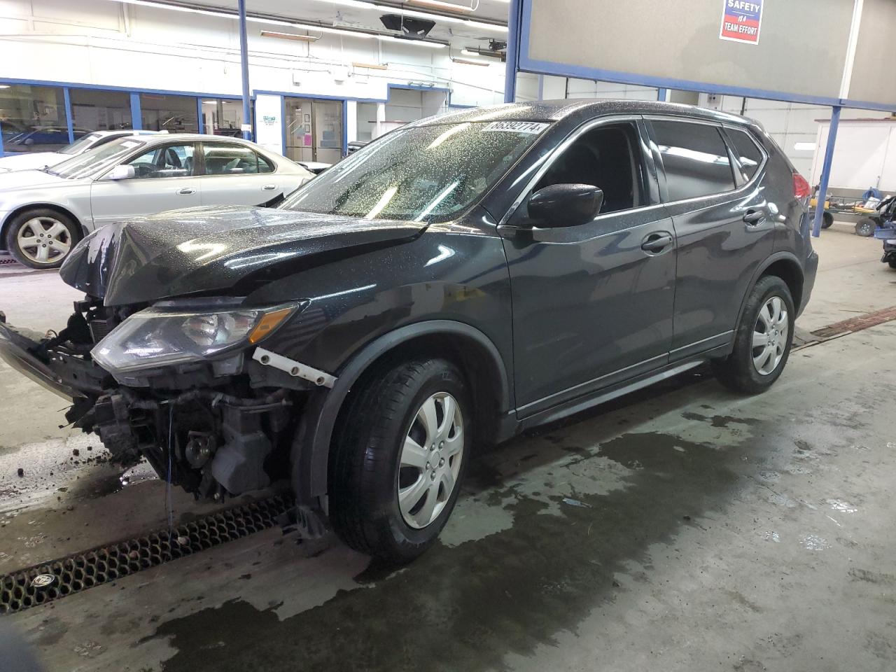 2017 Nissan Rogue - Image 1