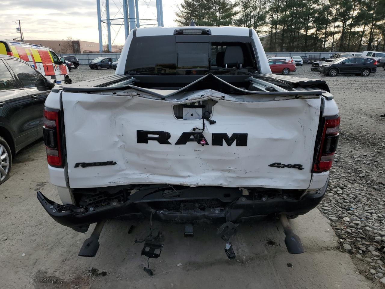 2021 RAM 1500 - Image 6