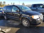 2010 Chrysler Town & Country Touring للبيع في Exeter، RI - Side