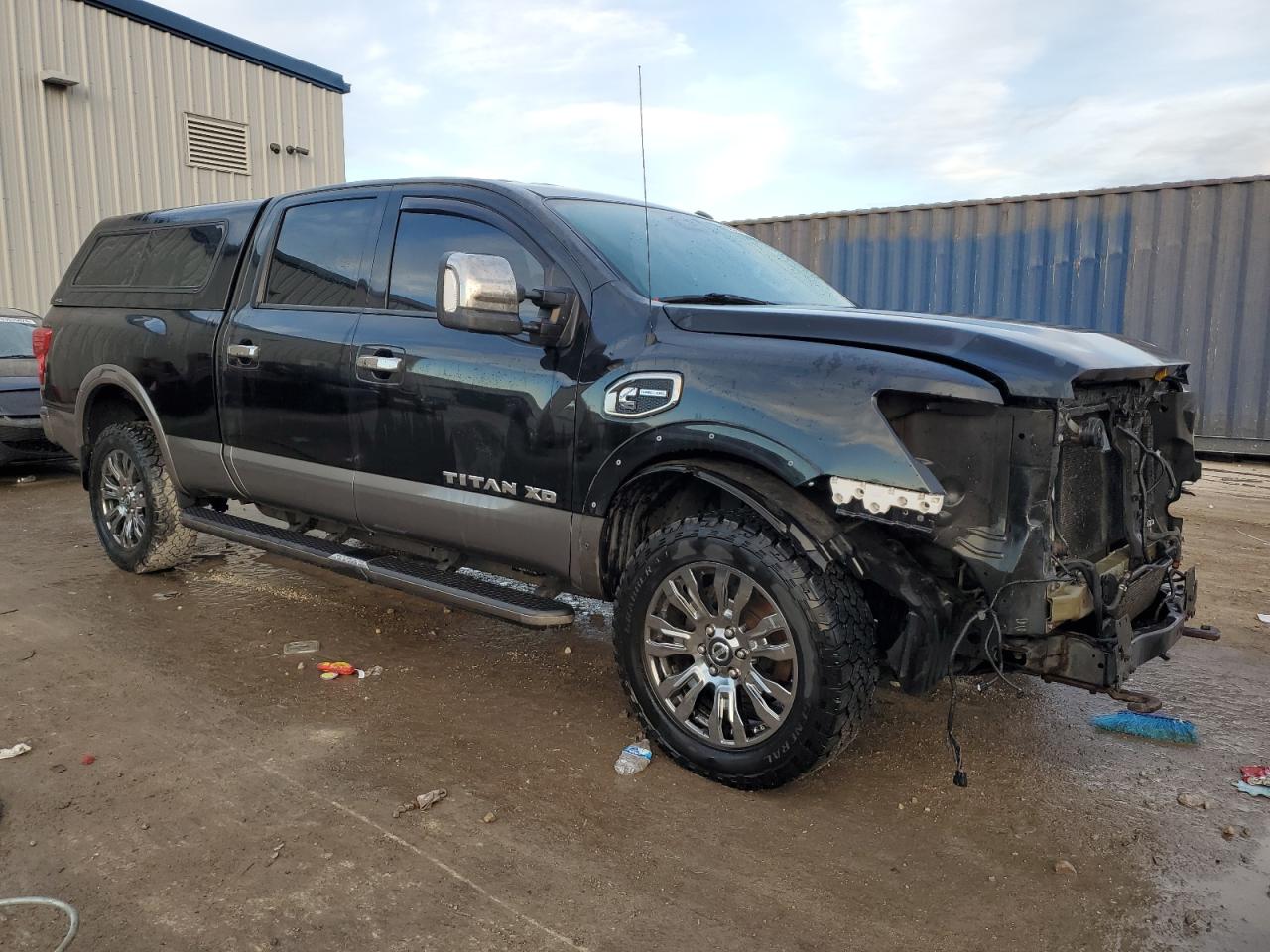 VIN 1N6BA1F43HN515415 2017 NISSAN TITAN no.4