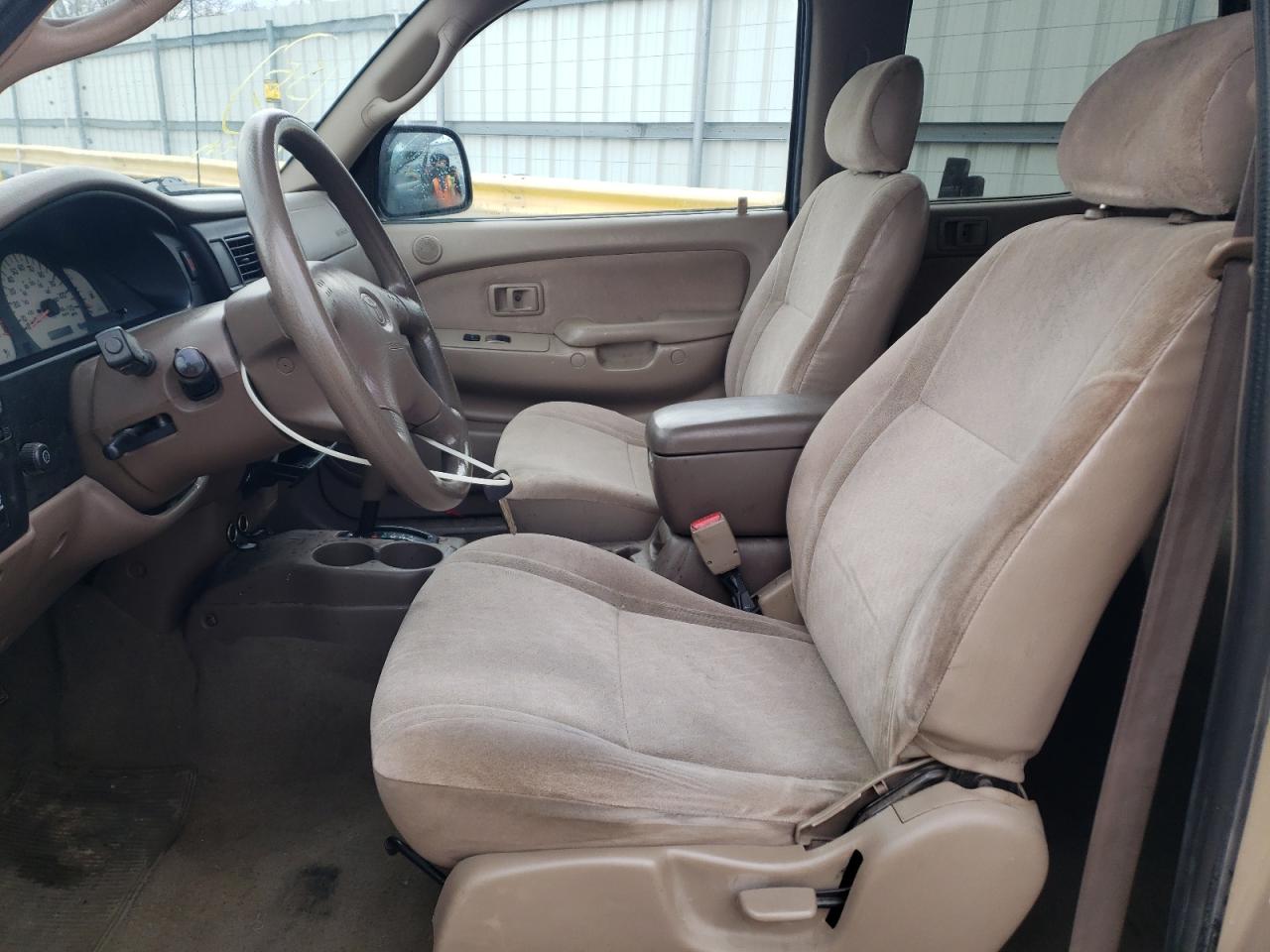 2002 Toyota Tacoma - Image 7