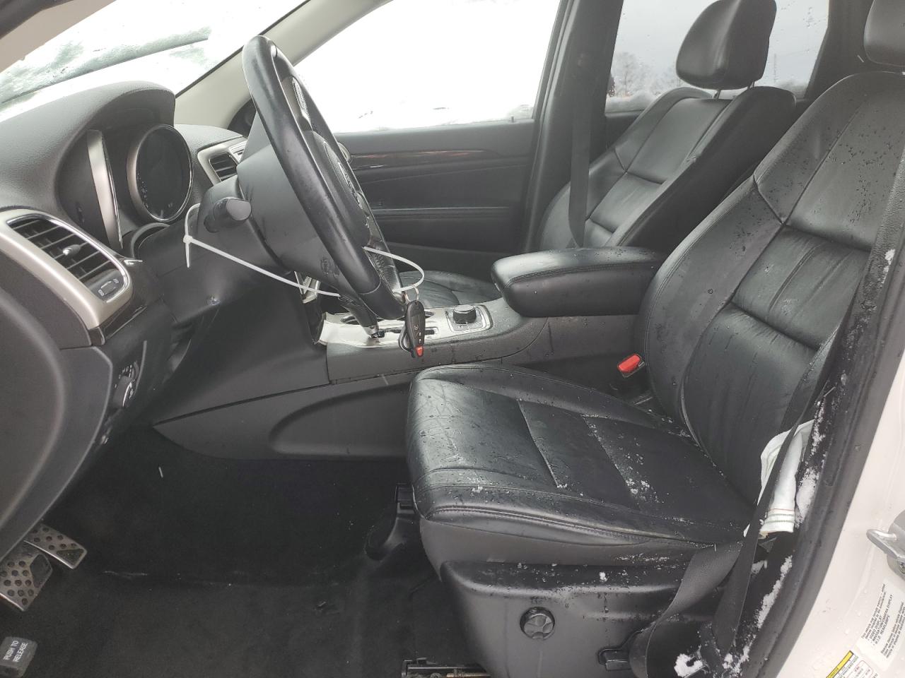 2012 Jeep Grand Cherokee - Image 7