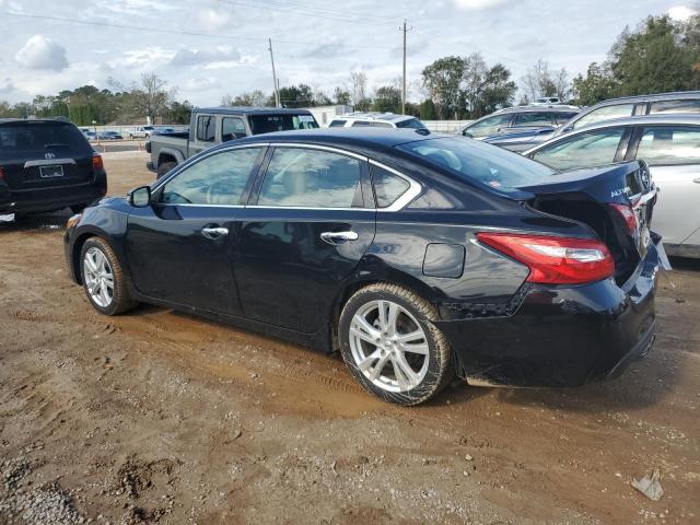  NISSAN ALTIMA 2016 Czarny