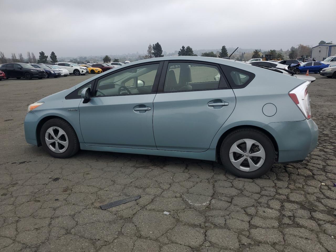 VIN JTDKN3DU6D5641333 2013 TOYOTA PRIUS no.2