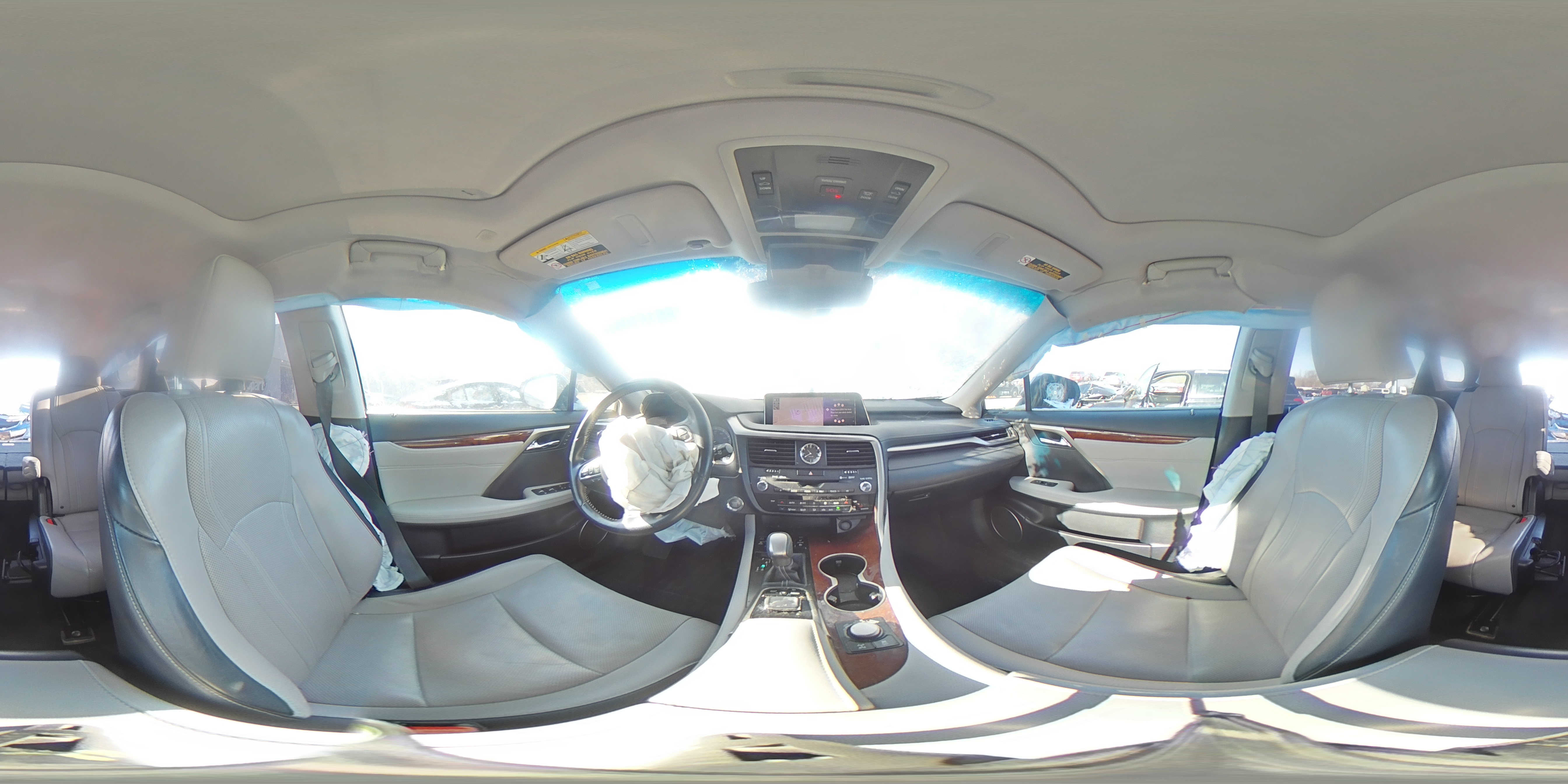 2018 Lexus RX - Image 16