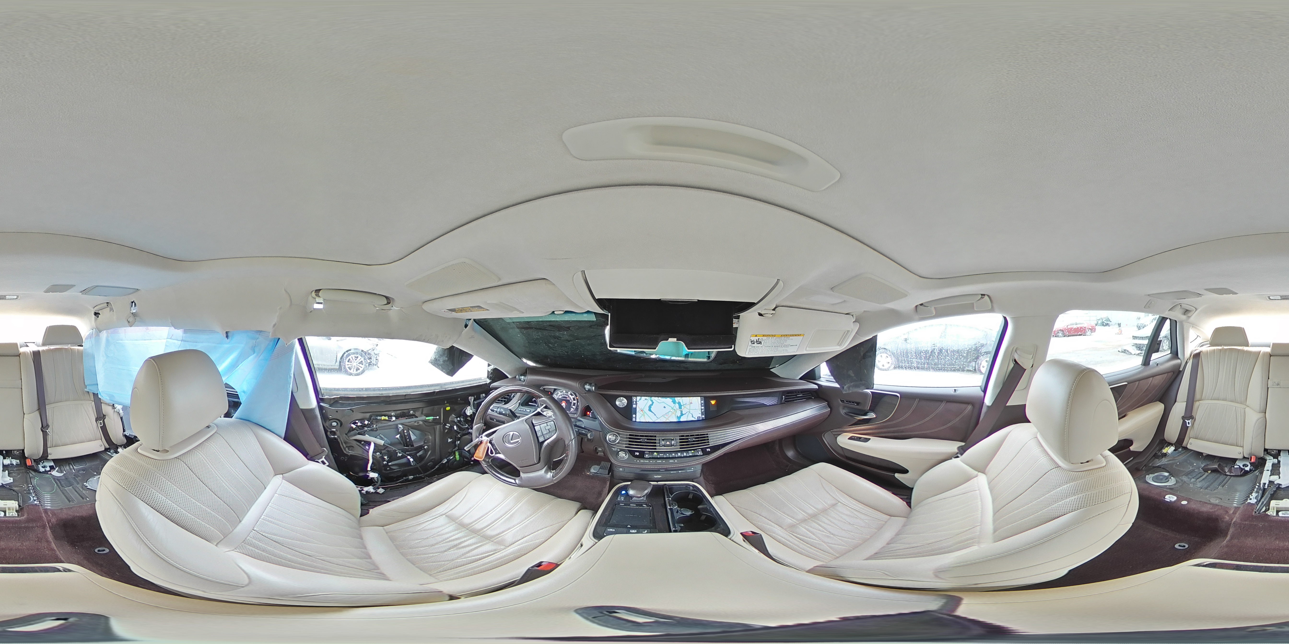 2018 Lexus LS - Image 14