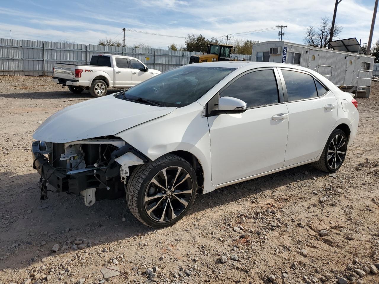 2017 TOYOTA COROLLA