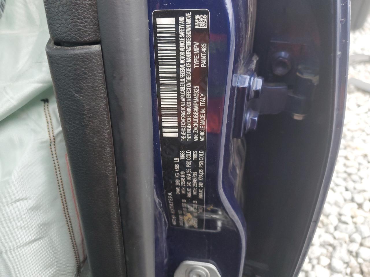 2021 Jeep Renegade - Image 15