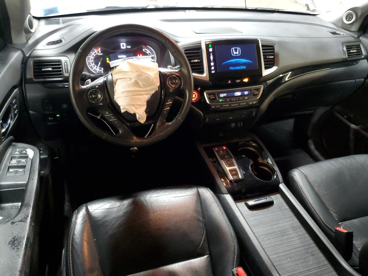 2016 Honda Pilot - Image 8