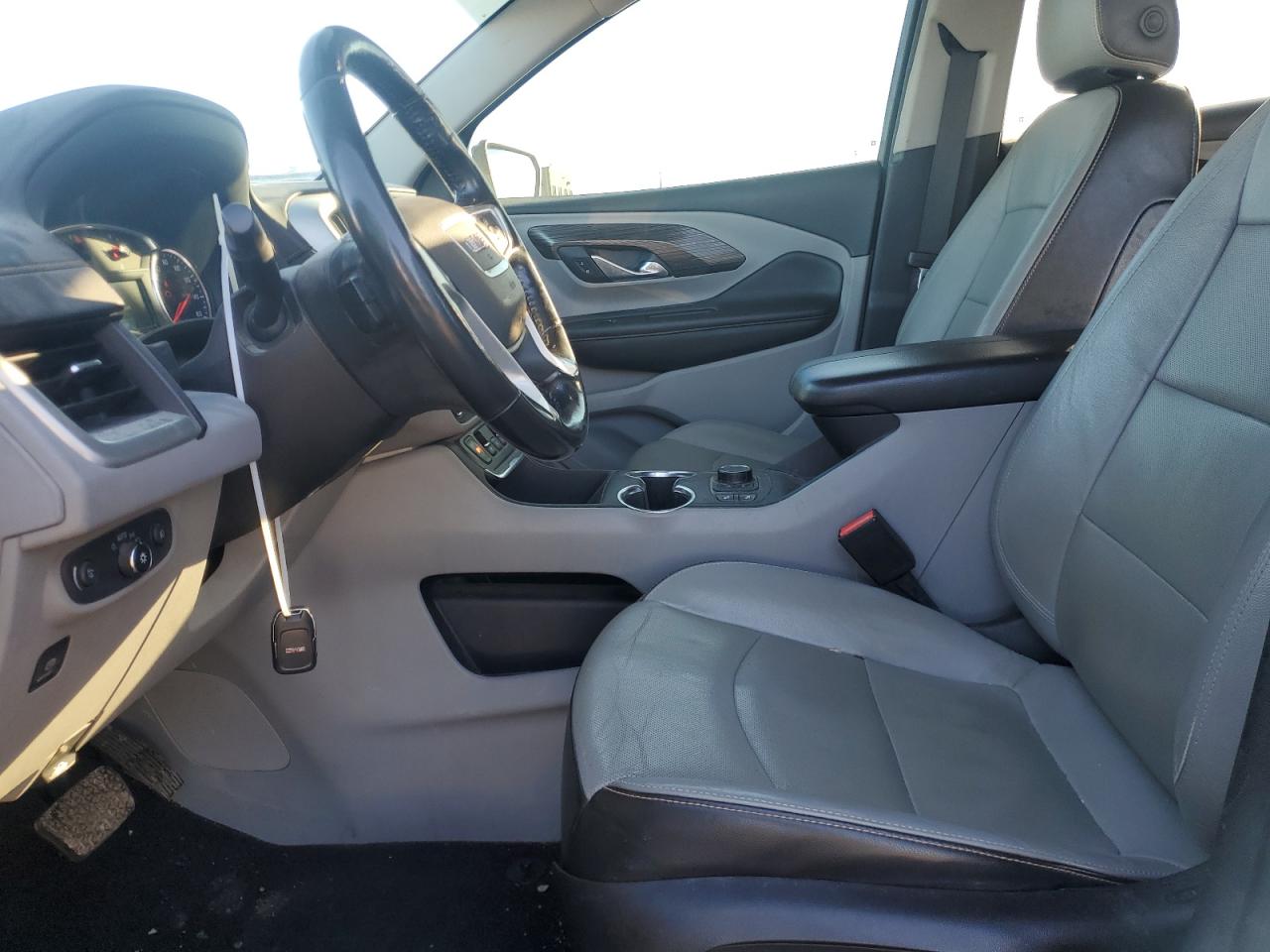 2018 GMC Terrain - Image 7