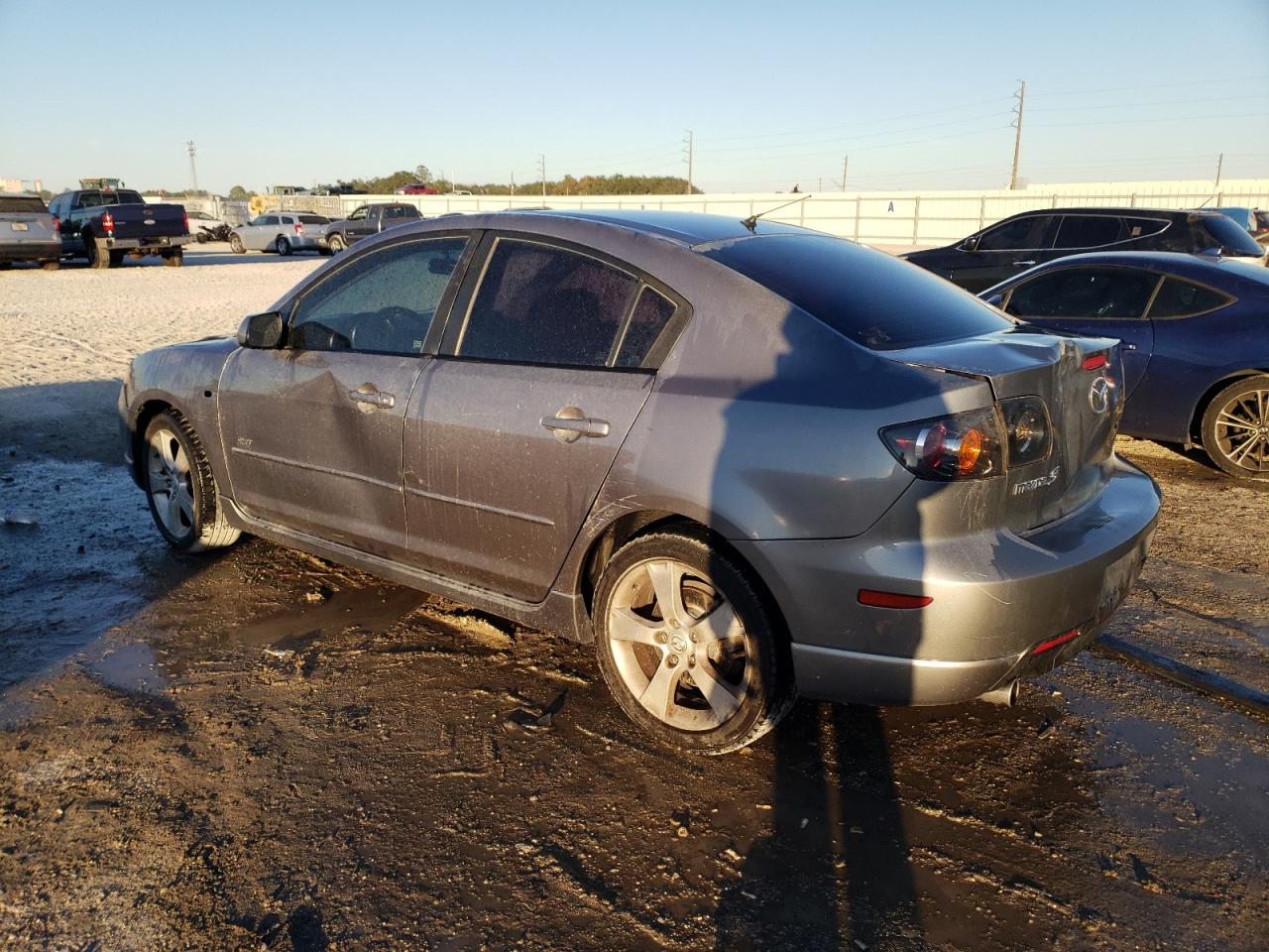 2006 Mazda 3 - Image 2