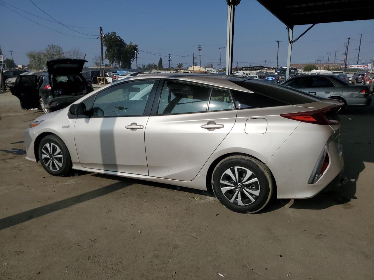 VIN JTDKARFP3H3038802 2017 TOYOTA PRIUS no.2