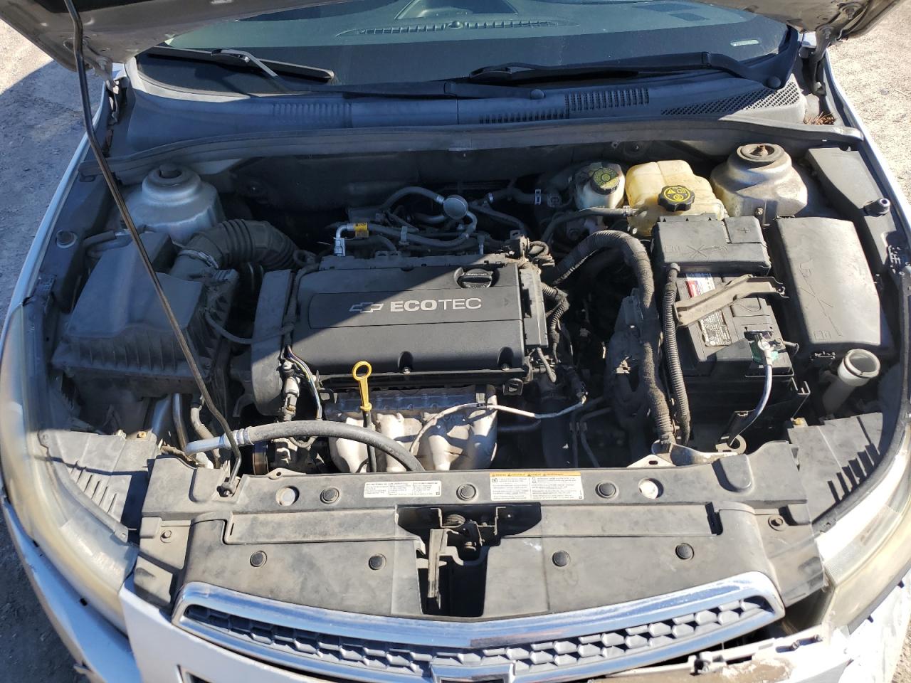 2013 Chevrolet Cruze - Image 11