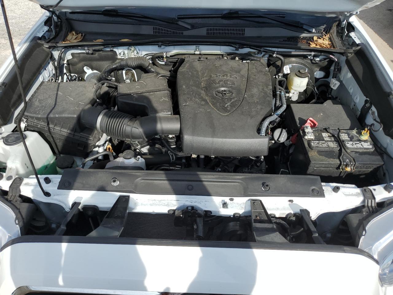 2022 Toyota Tacoma - Image 11
