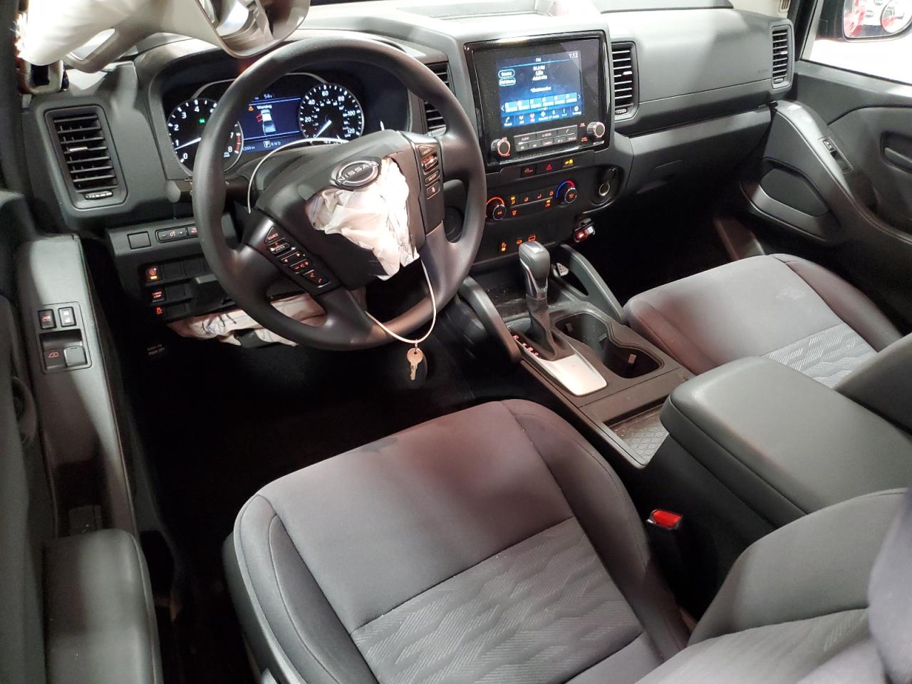2024 Nissan Navara (Frontier) - Image 8