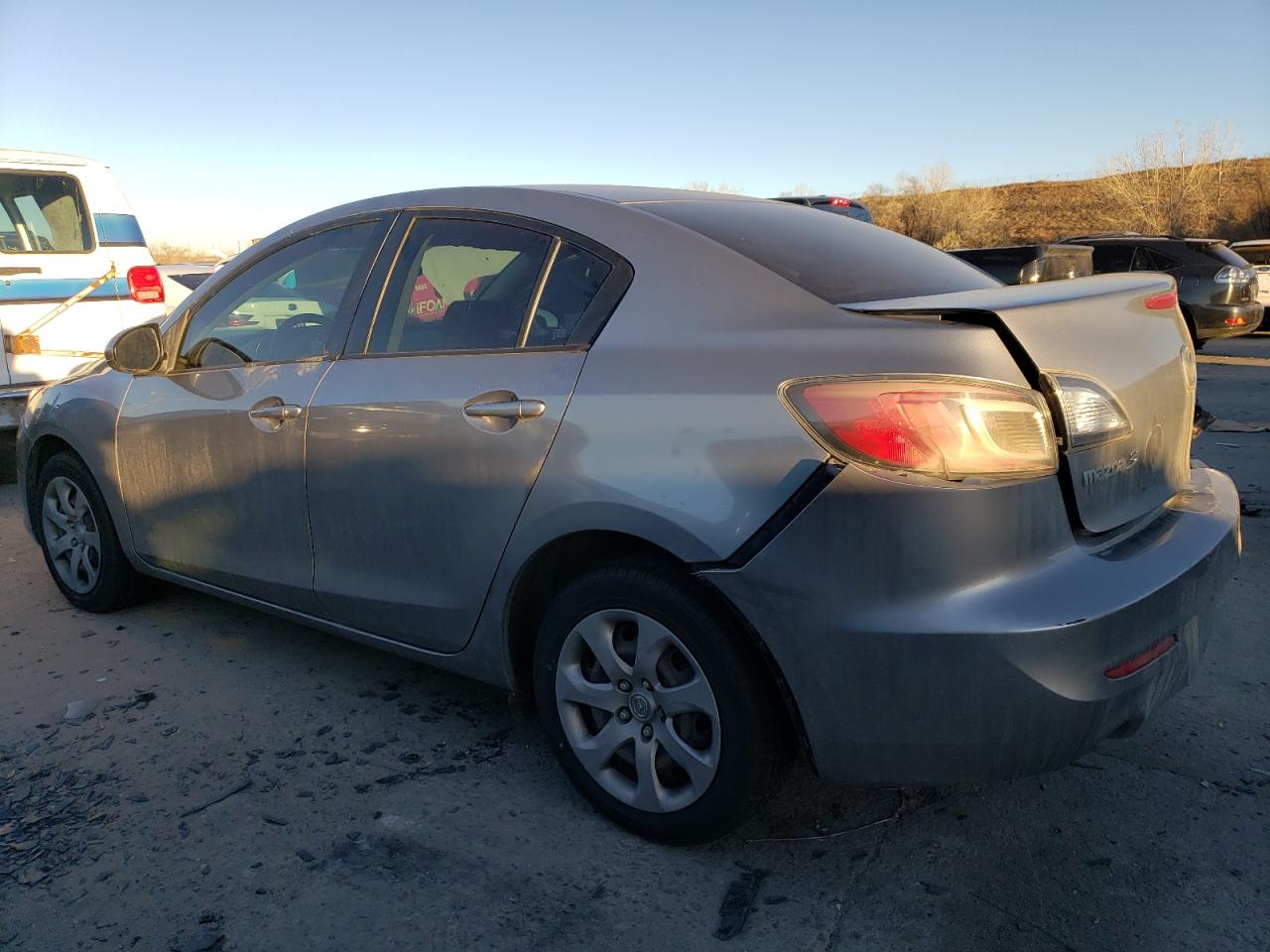 VIN JM1BL1UP6D1793429 2013 MAZDA 3 no.2