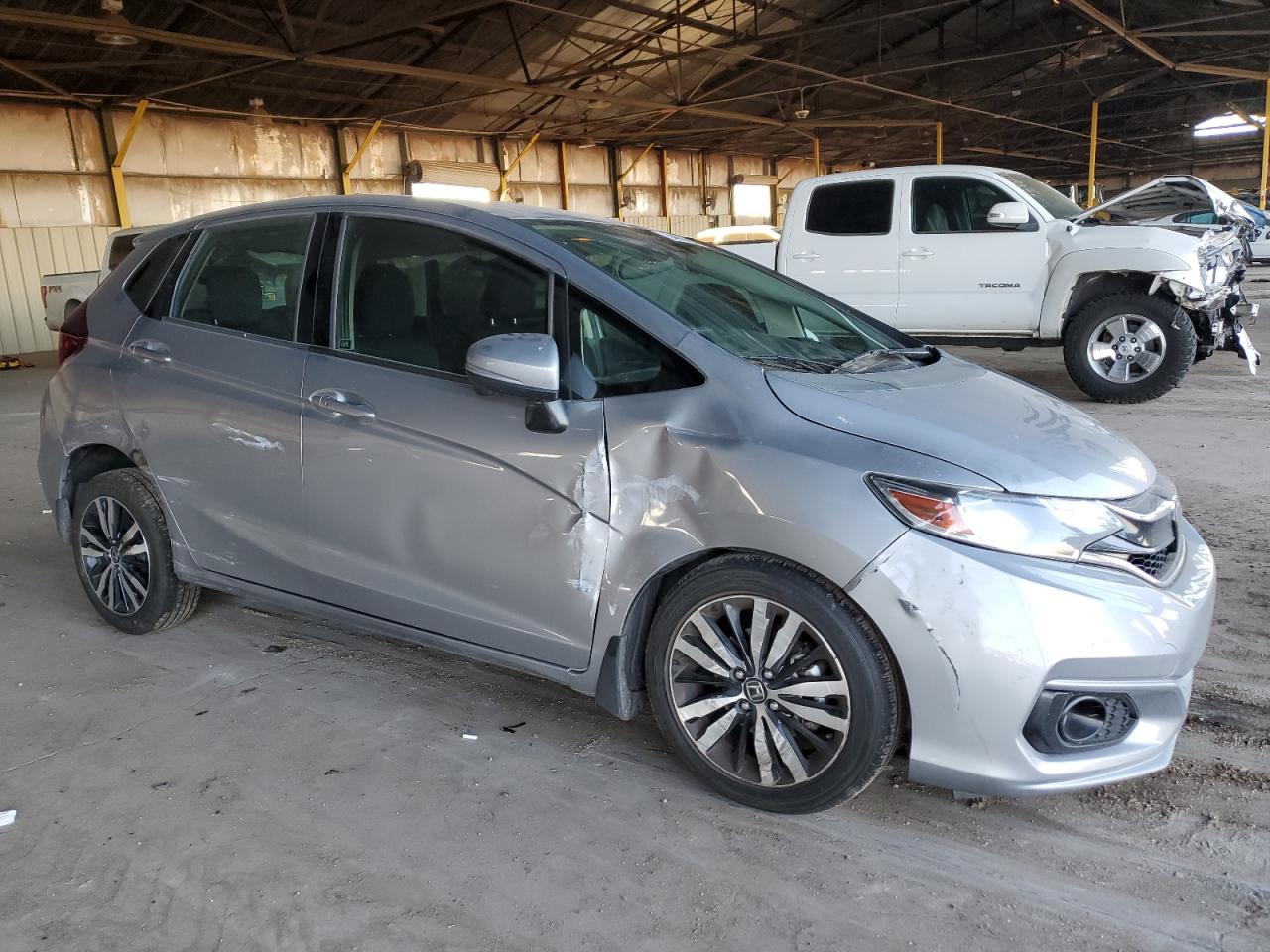 VIN 3HGGK5H86JM718099 2018 HONDA FIT no.4