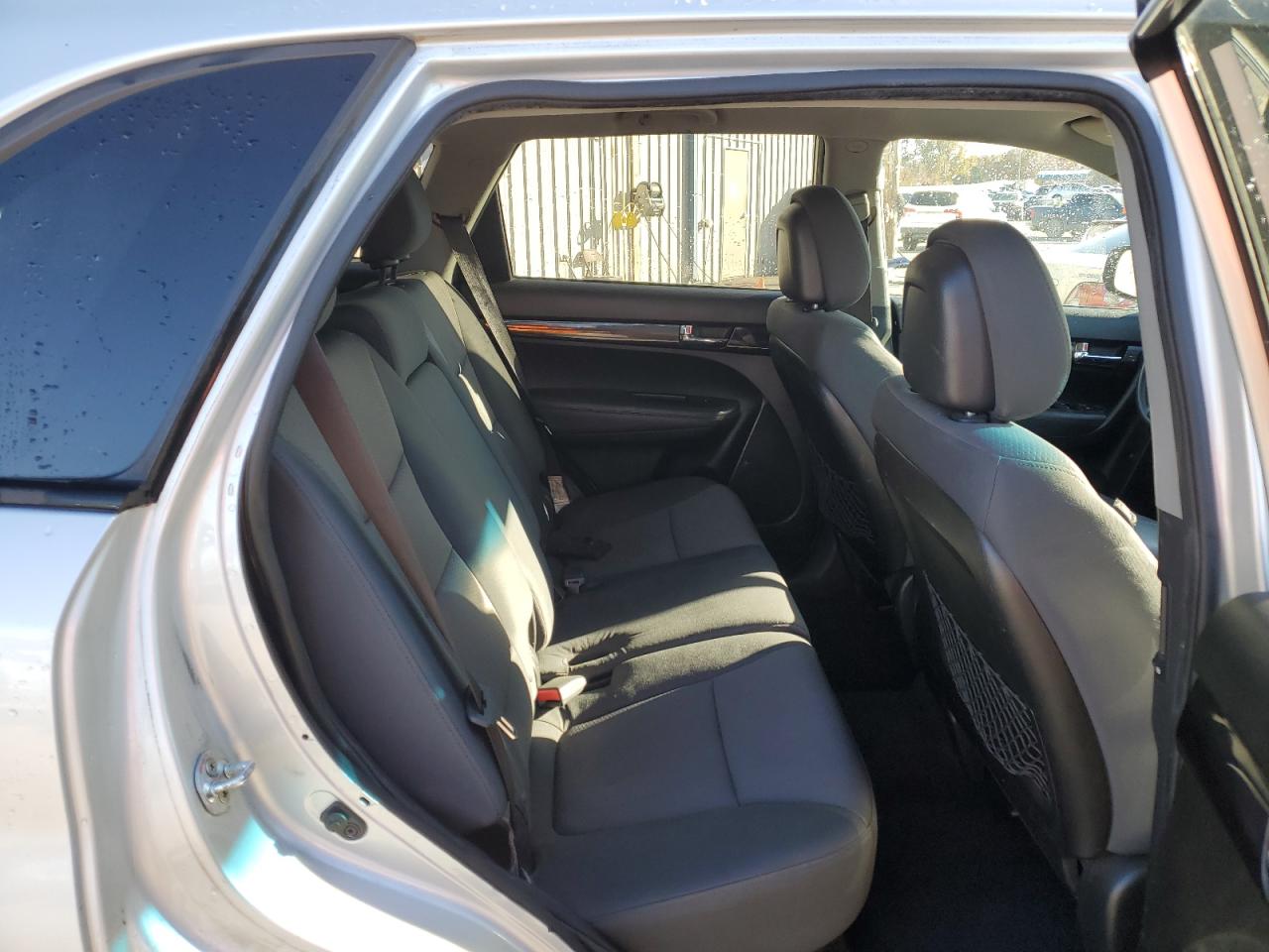 2013 Kia Sorento - Image 11