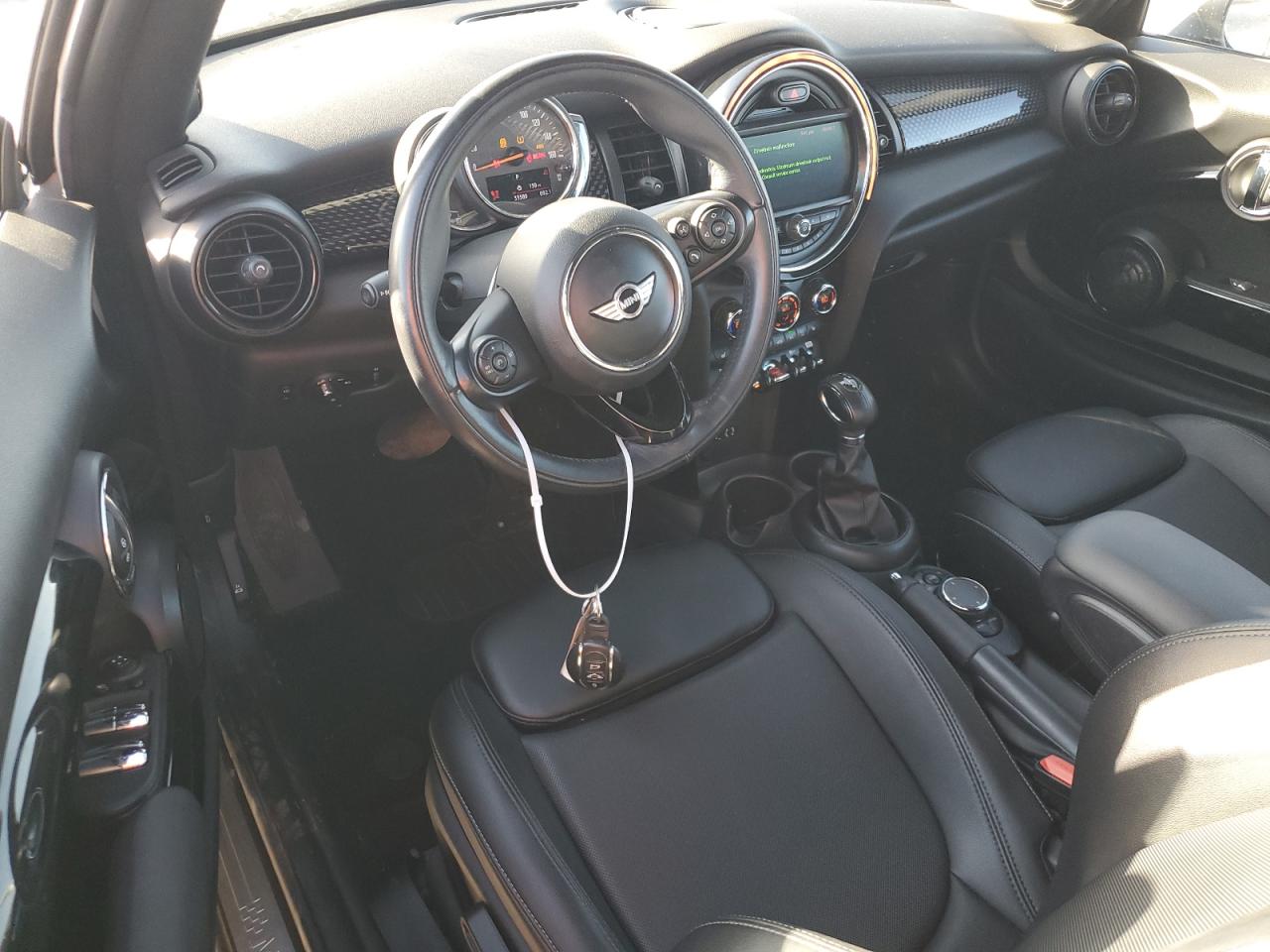 VIN WMWWG9C54J3E38540 2018 MINI COOPER no.8