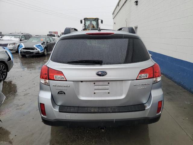  SUBARU OUTBACK 2012 Srebrny