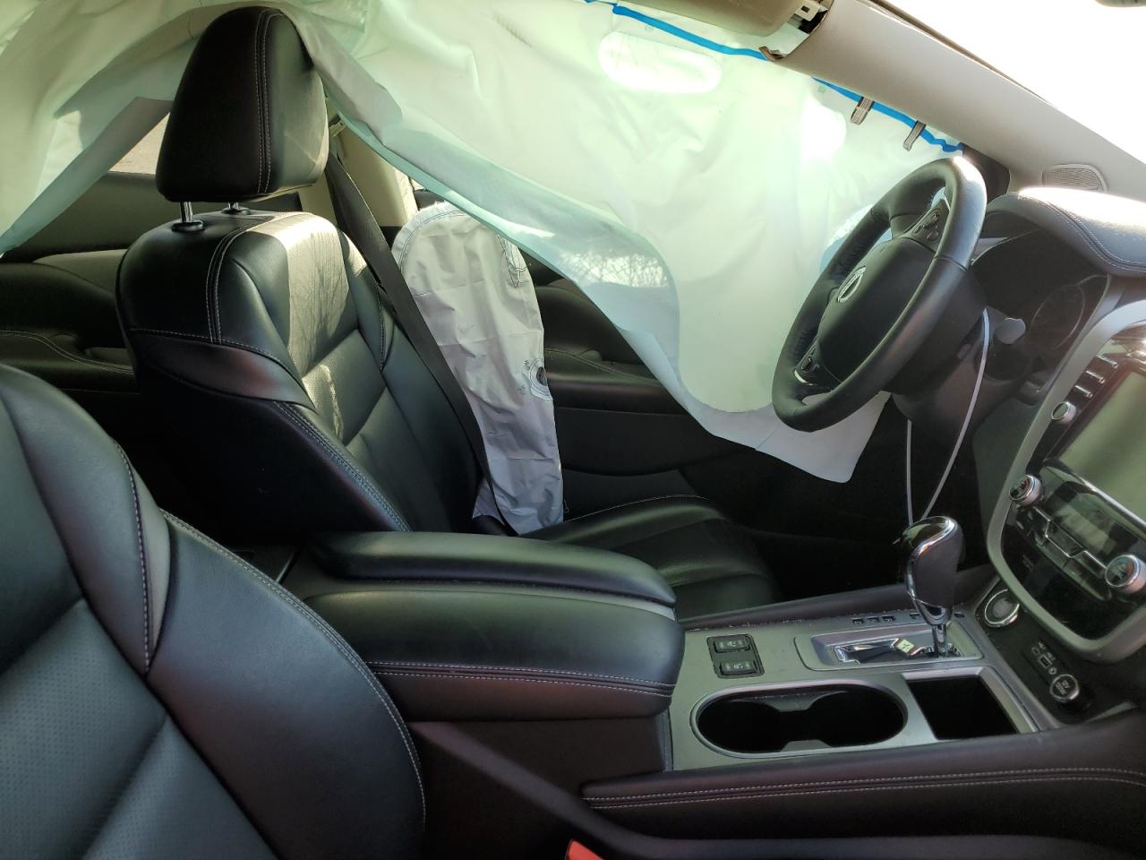 2019 Nissan Murano - Image 7