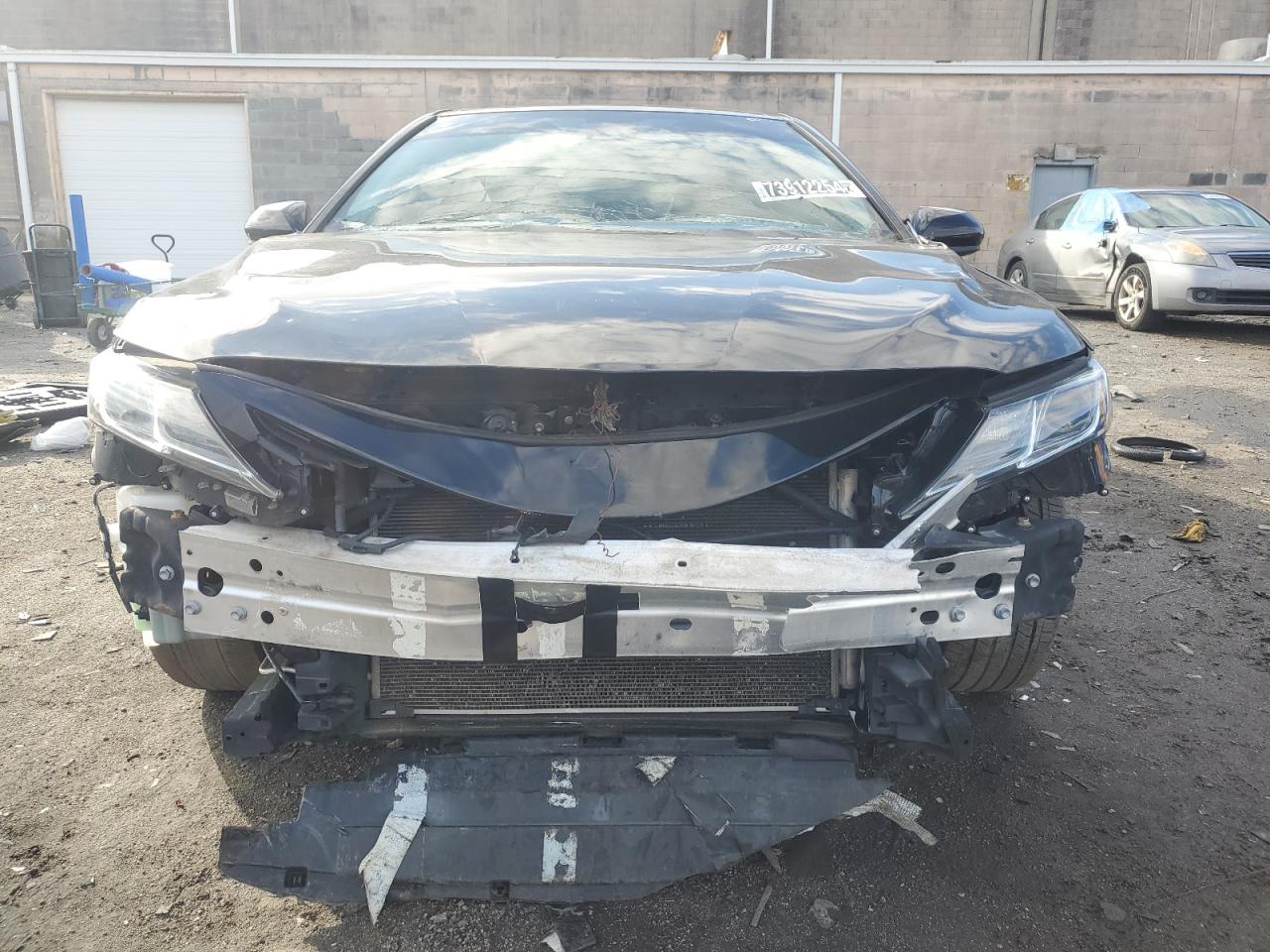 2019 Toyota Camry - Image 5